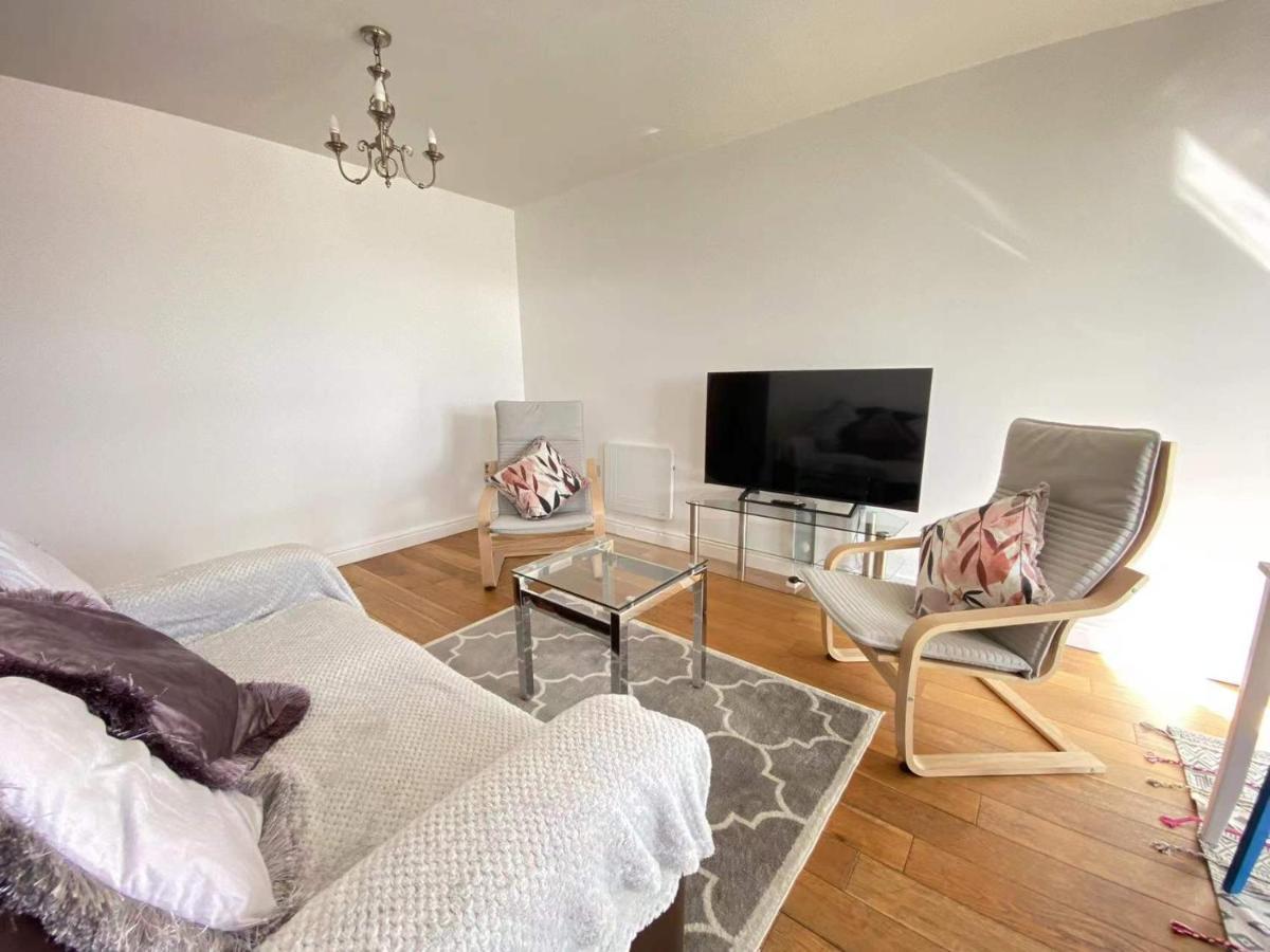 Beach Front Apt With Stunning Sea View Swansea Ngoại thất bức ảnh